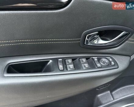 Чорний Рено Сценік, об'ємом двигуна 1.6 л та пробігом 299 тис. км за 8800 $, фото 28 на Automoto.ua