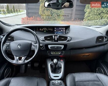 Чорний Рено Сценік, об'ємом двигуна 1.6 л та пробігом 299 тис. км за 8800 $, фото 42 на Automoto.ua