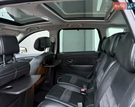 Чорний Рено Сценік, об'ємом двигуна 1.6 л та пробігом 299 тис. км за 8800 $, фото 54 на Automoto.ua