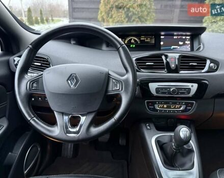 Чорний Рено Сценік, об'ємом двигуна 1.6 л та пробігом 299 тис. км за 8800 $, фото 43 на Automoto.ua