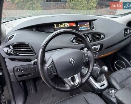 Чорний Рено Сценік, об'ємом двигуна 1.6 л та пробігом 299 тис. км за 8800 $, фото 30 на Automoto.ua