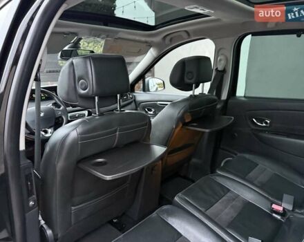 Чорний Рено Сценік, об'ємом двигуна 1.6 л та пробігом 299 тис. км за 8800 $, фото 53 на Automoto.ua