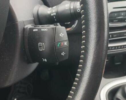 Черный Рено Сценик, объемом двигателя 1.46 л и пробегом 150 тыс. км за 10999 $, фото 53 на Automoto.ua