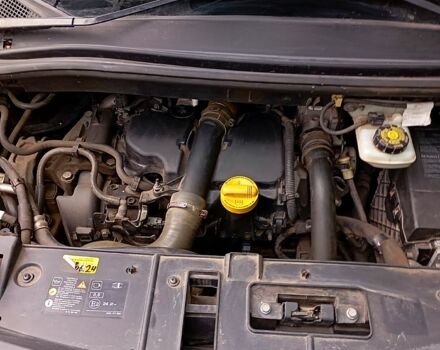 Черный Рено Сценик, объемом двигателя 1.5 л и пробегом 285 тыс. км за 9000 $, фото 3 на Automoto.ua