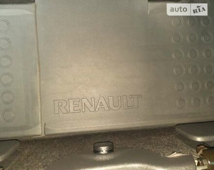 Черный Рено Сценик, объемом двигателя 1.46 л и пробегом 212 тыс. км за 9750 $, фото 40 на Automoto.ua