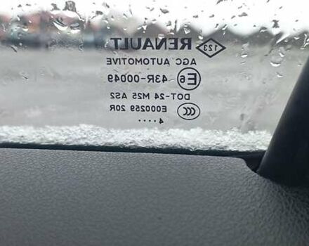 Черный Рено Сценик, объемом двигателя 1.46 л и пробегом 150 тыс. км за 10999 $, фото 18 на Automoto.ua