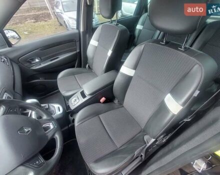 Черный Рено Сценик, объемом двигателя 1.5 л и пробегом 240 тыс. км за 9400 $, фото 14 на Automoto.ua