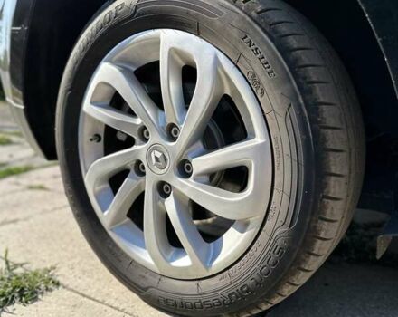 Черный Рено Сценик, объемом двигателя 1.46 л и пробегом 230 тыс. км за 10400 $, фото 5 на Automoto.ua