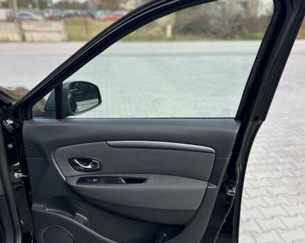 Чорний Рено Сценік, об'ємом двигуна 1.5 л та пробігом 210 тис. км за 10399 $, фото 33 на Automoto.ua