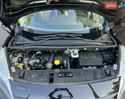 Рено Сценик 2015 в Виннице на Automoto.ua Черный Рено Сценик, объемом двигателя 1.46 л и пробегом 210 тыс. км за 10250 $, фото 34 на Automoto.ua