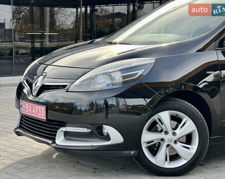 Чорний Рено Сценік, об'ємом двигуна 1.5 л та пробігом 210 тис. км за 10399 $, фото 2 на Automoto.ua