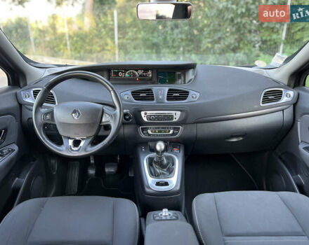 Рено Сценик 2015 в Виннице на Automoto.ua Черный Рено Сценик, объемом двигателя 1.46 л и пробегом 210 тыс. км за 10250 $, фото 67 на Automoto.ua