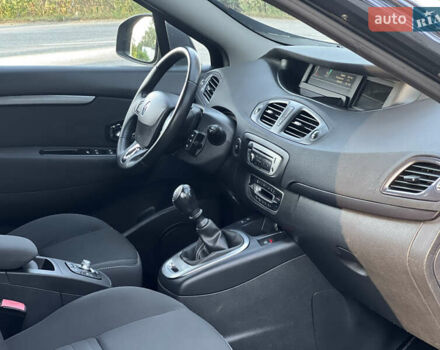 Рено Сценик 2015 в Виннице на Automoto.ua Черный Рено Сценик, объемом двигателя 1.46 л и пробегом 210 тыс. км за 10250 $, фото 47 на Automoto.ua