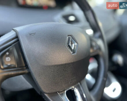 Рено Сценик 2015 в Виннице на Automoto.ua Черный Рено Сценик, объемом двигателя 1.46 л и пробегом 210 тыс. км за 10250 $, фото 75 на Automoto.ua
