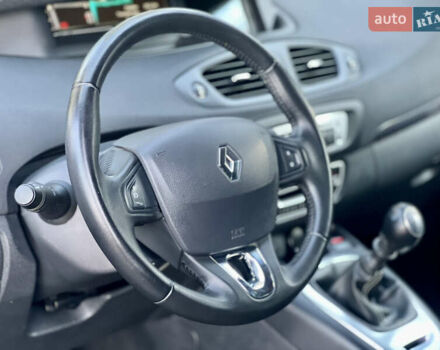 Рено Сценик 2015 в Виннице на Automoto.ua Черный Рено Сценик, объемом двигателя 1.46 л и пробегом 210 тыс. км за 10250 $, фото 38 на Automoto.ua