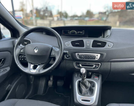 Чорний Рено Сценік, об'ємом двигуна 1.5 л та пробігом 210 тис. км за 10399 $, фото 41 на Automoto.ua