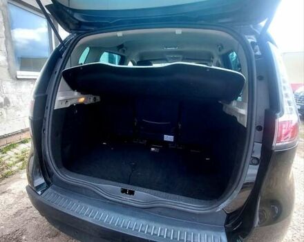 Черный Рено Сценик, объемом двигателя 1.5 л и пробегом 240 тыс. км за 9400 $, фото 5 на Automoto.ua