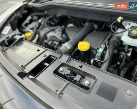 Чорний Рено Сценік, об'ємом двигуна 1.5 л та пробігом 210 тис. км за 10399 $, фото 52 на Automoto.ua