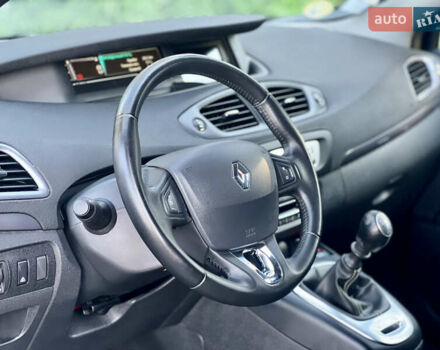 Рено Сценик 2015 в Виннице на Automoto.ua Черный Рено Сценик, объемом двигателя 1.46 л и пробегом 210 тыс. км за 10250 $, фото 37 на Automoto.ua