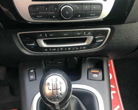 Черный Рено Сценик, объемом двигателя 1.2 л и пробегом 173 тыс. км за 8700 $, фото 19 на Automoto.ua