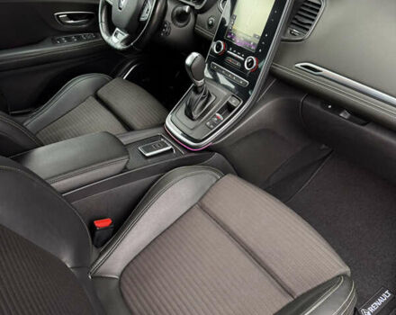 Черный Рено Сценик, объемом двигателя 1.6 л и пробегом 190 тыс. км за 15499 $, фото 66 на Automoto.ua