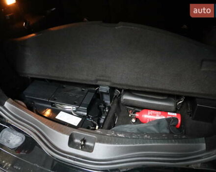 Черный Рено Сценик, объемом двигателя 1.6 л и пробегом 185 тыс. км за 14800 $, фото 31 на Automoto.ua