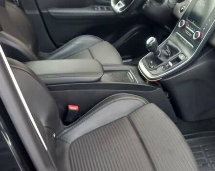 Черный Рено Сценик, объемом двигателя 1.46 л и пробегом 248 тыс. км за 14500 $, фото 6 на Automoto.ua