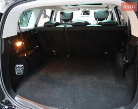 Черный Рено Сценик, объемом двигателя 1.6 л и пробегом 185 тыс. км за 14800 $, фото 30 на Automoto.ua