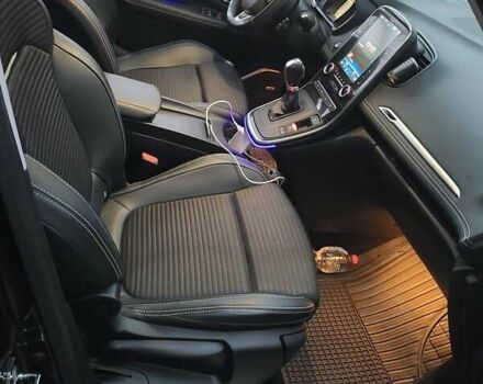 Чорний Рено Сценік, об'ємом двигуна 1.5 л та пробігом 79 тис. км за 18500 $, фото 9 на Automoto.ua