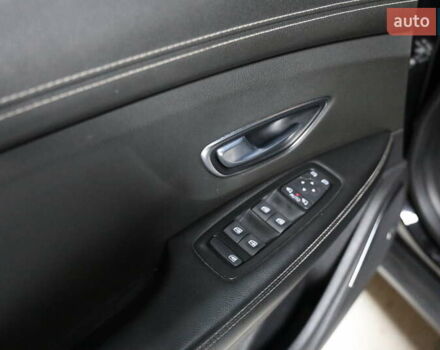 Черный Рено Сценик, объемом двигателя 1.6 л и пробегом 185 тыс. км за 14800 $, фото 11 на Automoto.ua