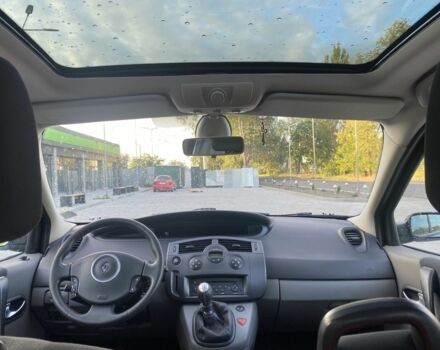 Черный Рено Сценик, объемом двигателя 1.6 л и пробегом 298 тыс. км за 4400 $, фото 6 на Automoto.ua