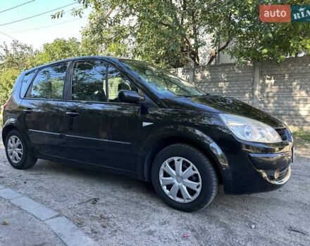 Черный Рено Сценик, объемом двигателя 1.6 л и пробегом 187 тыс. км за 5600 $, фото 1 на Automoto.ua