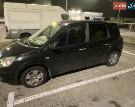 Черный Рено Сценик, объемом двигателя 1.6 л и пробегом 300 тыс. км за 5200 $, фото 1 на Automoto.ua