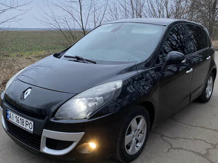 Рено Сценик 2009 в Борисполе на Automoto.ua Черный Рено Сценик, объемом двигателя 1.5 л и пробегом 302 тыс. км за 6200 $, фото 1 на Automoto.ua