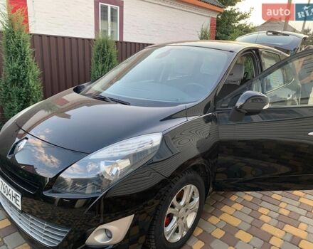 Черный Рено Сценик, объемом двигателя 1.4 л и пробегом 173 тыс. км за 6800 $, фото 1 на Automoto.ua