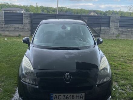 Рено Сценік 2010 у Луцьку на Automoto.ua Чорний Рено Сценік, об'ємом двигуна 1.9 л та пробігом 285 тис. км за 6150 $, фото 1 на Automoto.ua