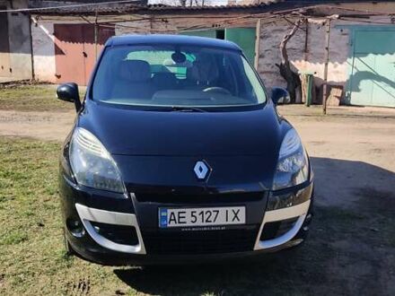 Чорний Рено Сценік, об'ємом двигуна 1.9 л та пробігом 280 тис. км за 7300 $, фото 1 на Automoto.ua