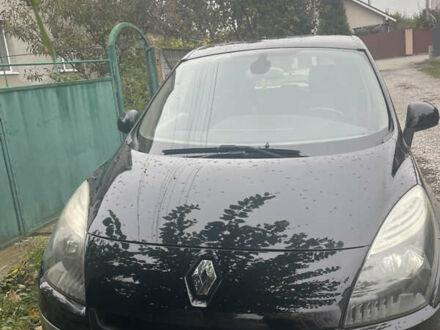 Рено Сценік 2011 у Вінниці на Automoto.ua Чорний Рено Сценік, об'ємом двигуна 1.5 л та пробігом 210 тис. км за 7300 $, фото 1 на Automoto.ua