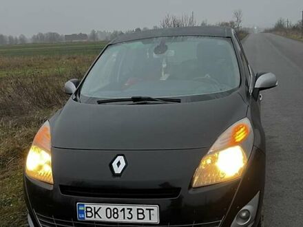 Черный Рено Сценик, объемом двигателя 1.46 л и пробегом 270 тыс. км за 7000 $, фото 1 на Automoto.ua