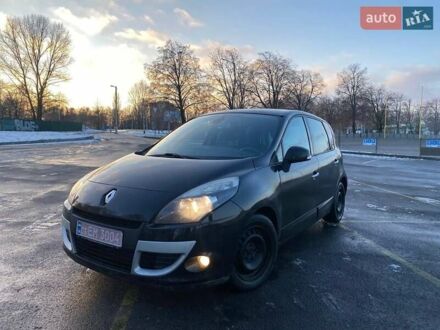Рено Сценик 2011 в Чернигове на Automoto.ua Черный Рено Сценик, объемом двигателя 1.6 л и пробегом 219 тыс. км за 7599 $, фото 1 на Automoto.ua
