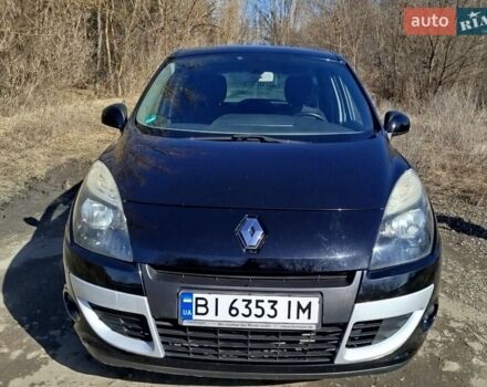 Черный Рено Сценик, объемом двигателя 1.4 л и пробегом 134 тыс. км за 7500 $, фото 1 на Automoto.ua