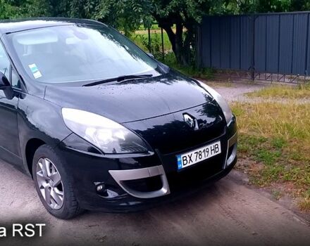 Чорний Рено Сценік, об'ємом двигуна 1.5 л та пробігом 285 тис. км за 7100 $, фото 1 на Automoto.ua