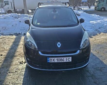 Чорний Рено Сценік, об'ємом двигуна 1.5 л та пробігом 228 тис. км за 8500 $, фото 1 на Automoto.ua