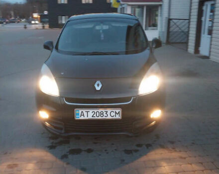 Чорний Рено Сценік, об'ємом двигуна 1.5 л та пробігом 222 тис. км за 8000 $, фото 1 на Automoto.ua