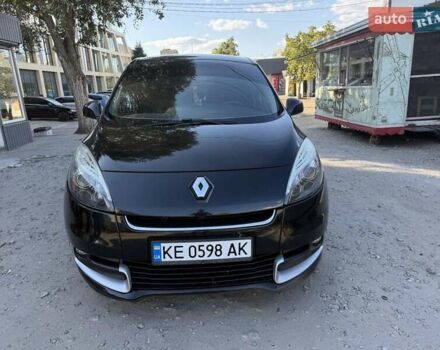 Чорний Рено Сценік, об'ємом двигуна 1.5 л та пробігом 260 тис. км за 7500 $, фото 1 на Automoto.ua