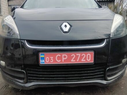 Рено Сценик 2012 в Павлограде на Automoto.ua Черный Рено Сценик, объемом двигателя 1.5 л и пробегом 231 тыс. км за 8400 $, фото 1 на Automoto.ua