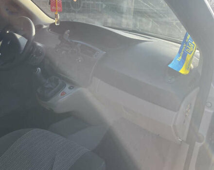 Коричневый Рено Сценик, объемом двигателя 1.6 л и пробегом 258 тыс. км за 4150 $, фото 4 на Automoto.ua