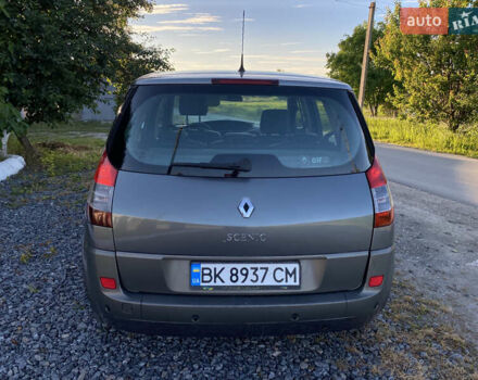 Коричневий Рено Сценік, об'ємом двигуна 2 л та пробігом 210 тис. км за 4650 $, фото 9 на Automoto.ua