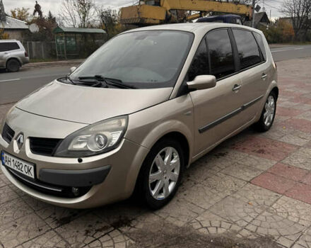Рено Сценик 2006 в Краматорске на Automoto.ua Коричневый Рено Сценик, объемом двигателя 1.87 л и пробегом 365 тыс. км за 5200 $, фото 1 на Automoto.ua
