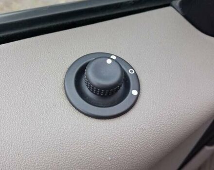 Коричневий Рено Сценік, об'ємом двигуна 1.6 л та пробігом 163 тис. км за 4499 $, фото 19 на Automoto.ua